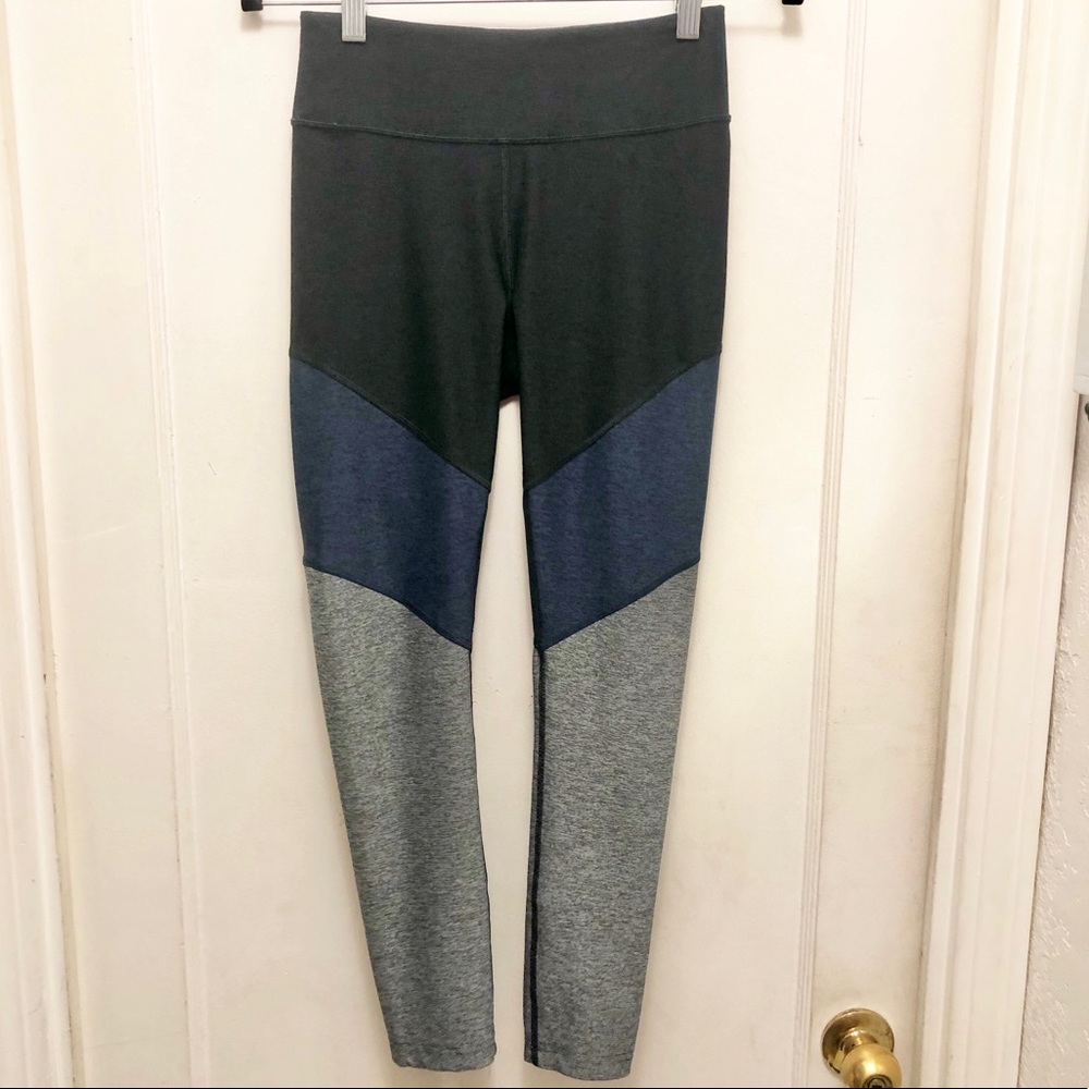 Outdoor Voices Springs 7/8 Color Block Workout Leggings. Size Small.